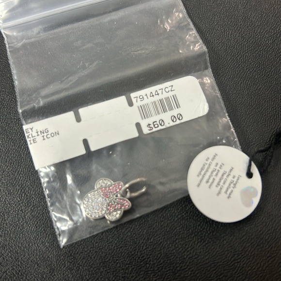 FIRM - Authentic Pandora Minnie Mouse Charm - Picture 2 of 7